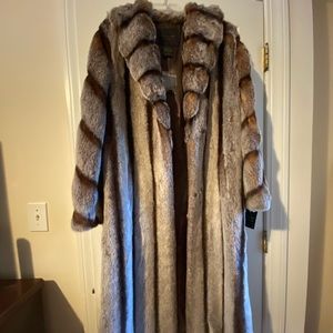 Fur Coat/ Long/Fency
